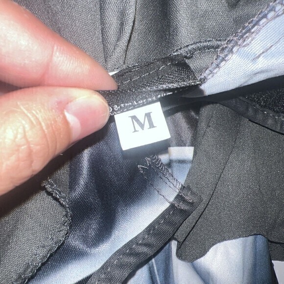 Mandaloran Costume W/ Padded Armor & Cape Sz Boys Med, No Shoe Covers‎ Or Mask - Picture 5 of 8